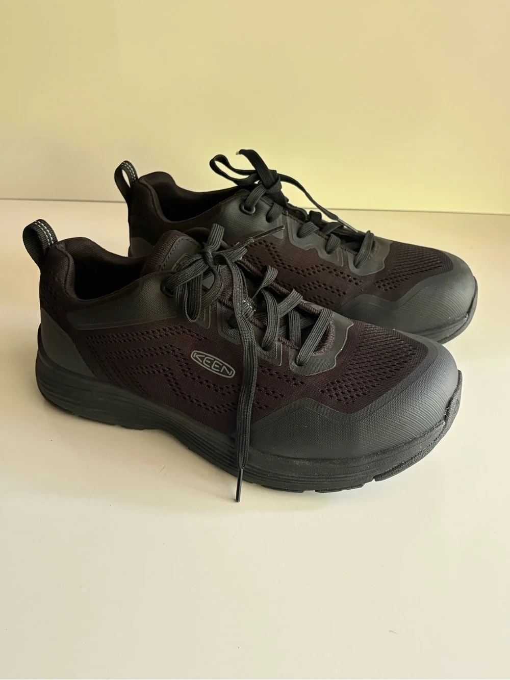KEEN Utility Mens Sparta 2 Low Height Alloy Toe Industrial Work Shoes Size 9.5EE